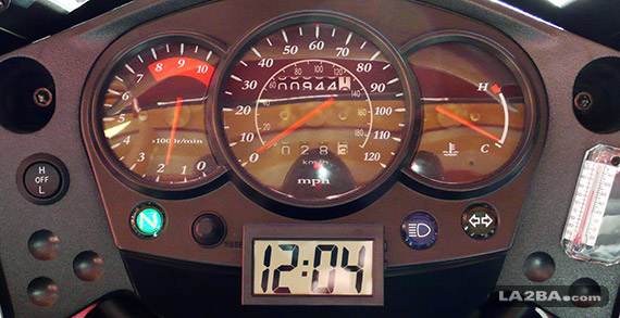 KLR 650 instrument panel